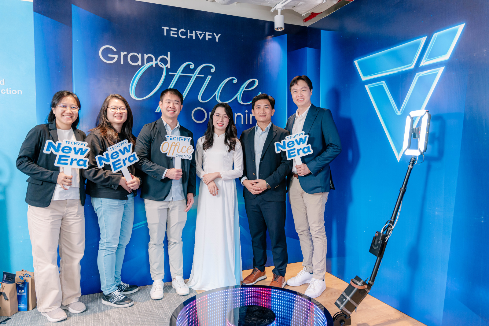 techvify-grand-ofice-opening4